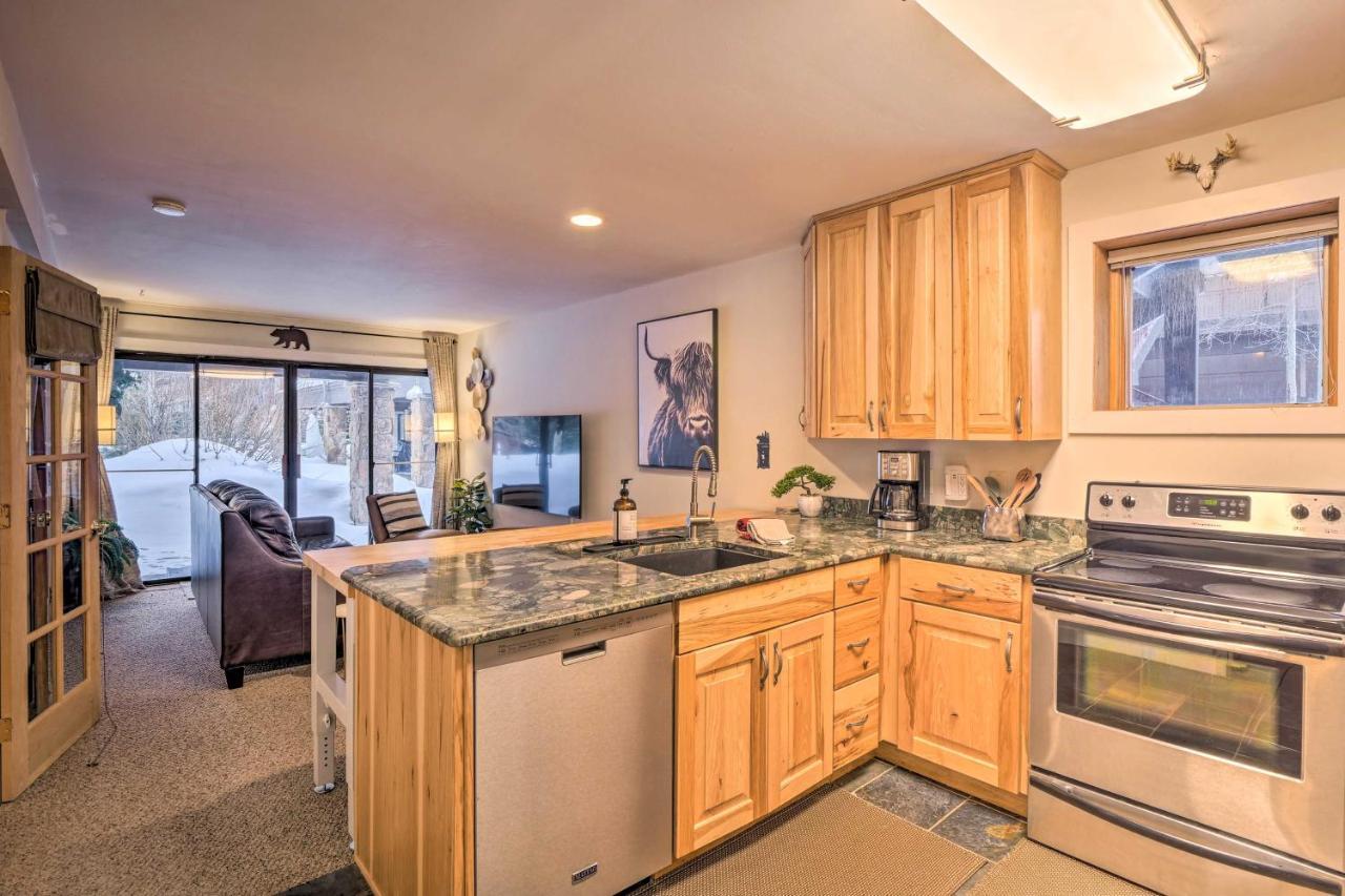 Ski-Inandski-Out Condo On Copper Mountain! Фриско Екстериор снимка